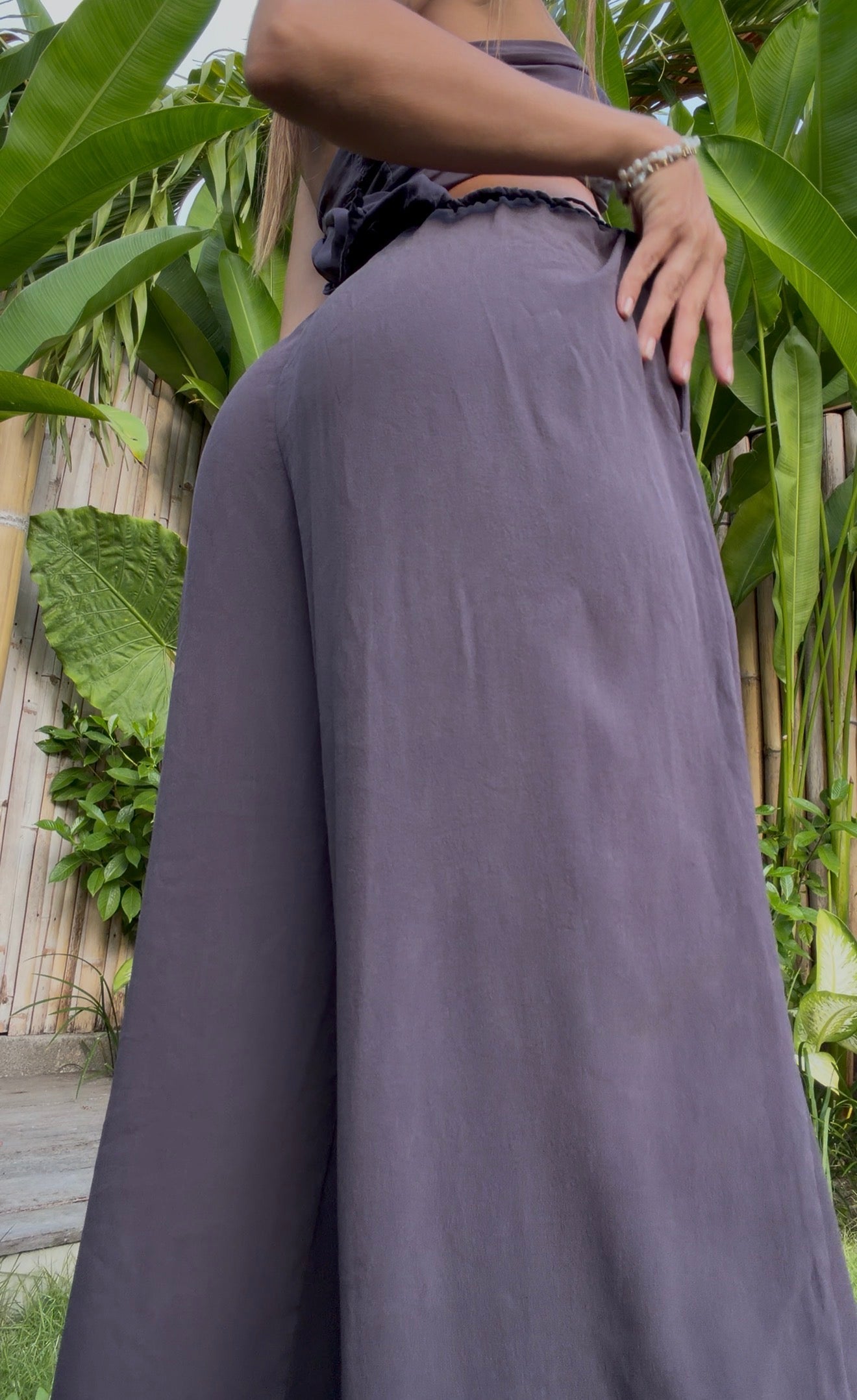 luna pants iris
