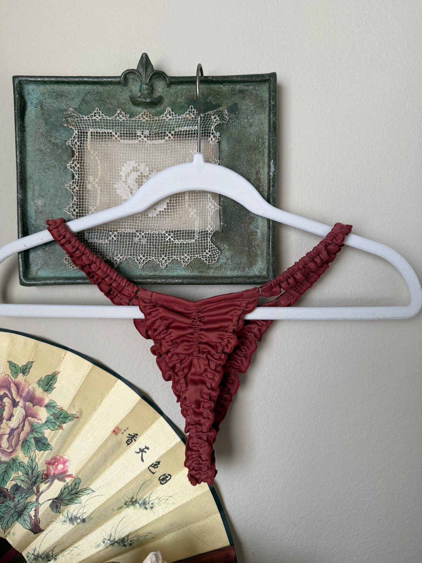 angel thong