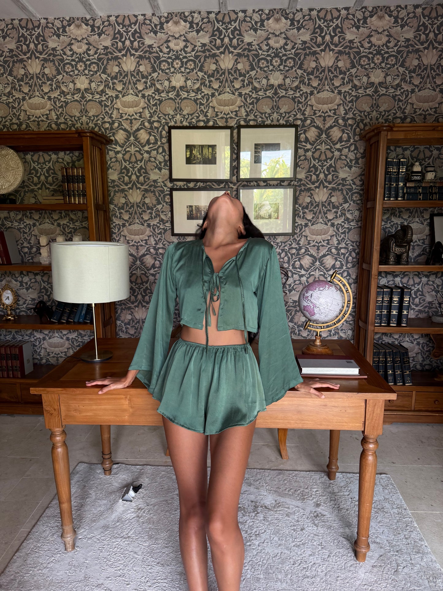 The Mariposa Top - earth emerald