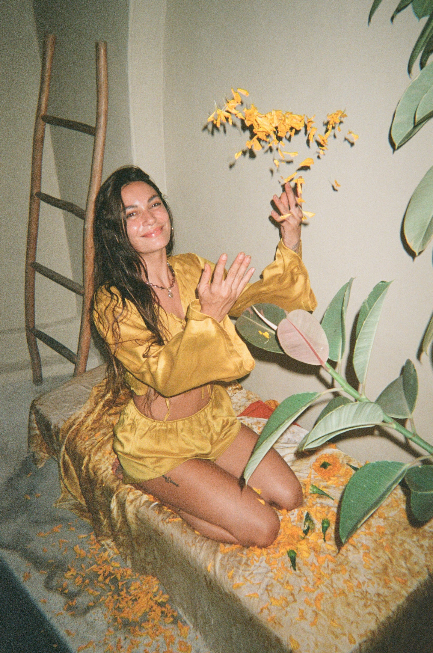 Marigold Mariposa Set