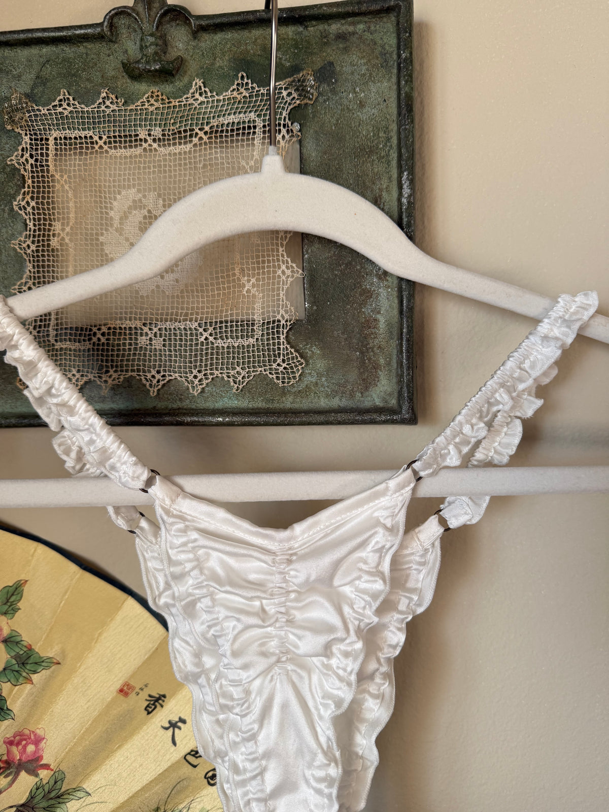 angel thong white