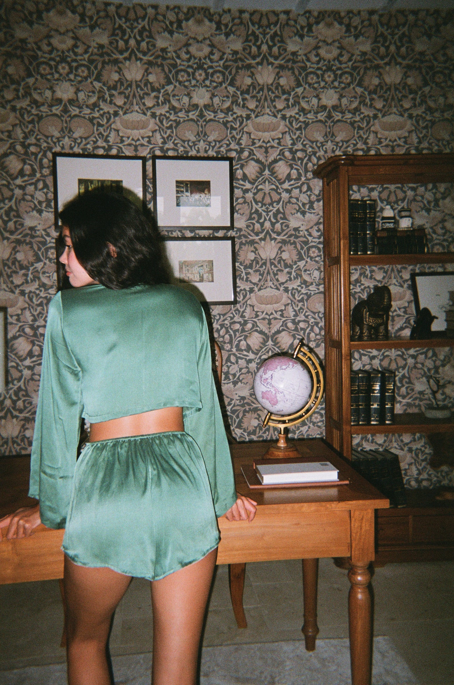 The Mariposa Top - earth emerald